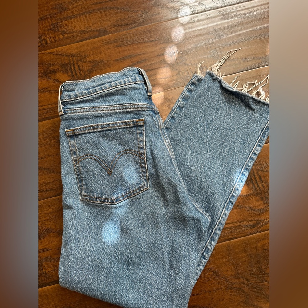 Levi's Wedgie Straight Blue Jeans - Picture 6 of 9